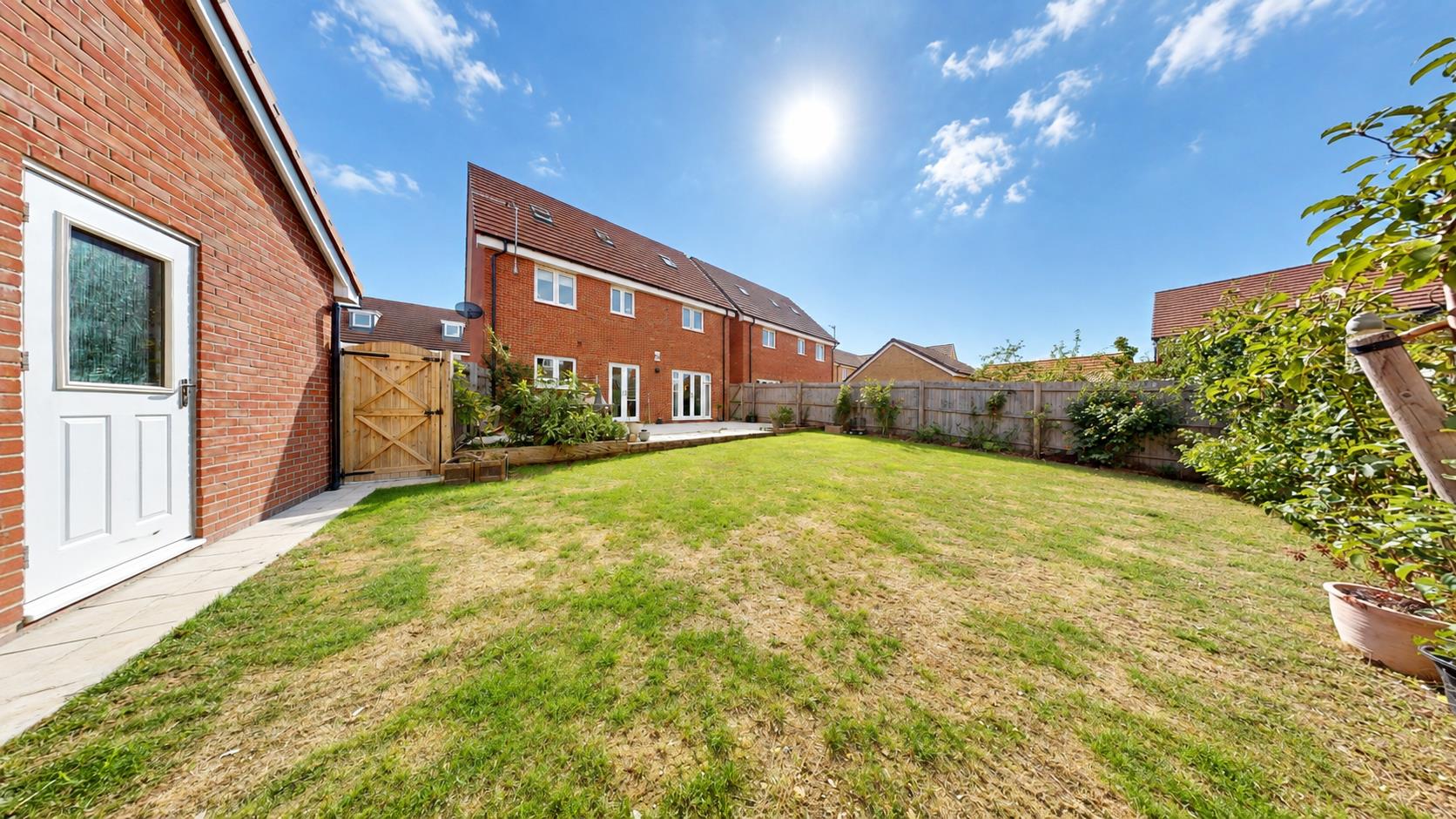 Manx Road, Whitehouse, Milton Keynes